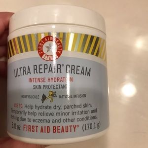 First Aid Beauty Ultra Repair Cream